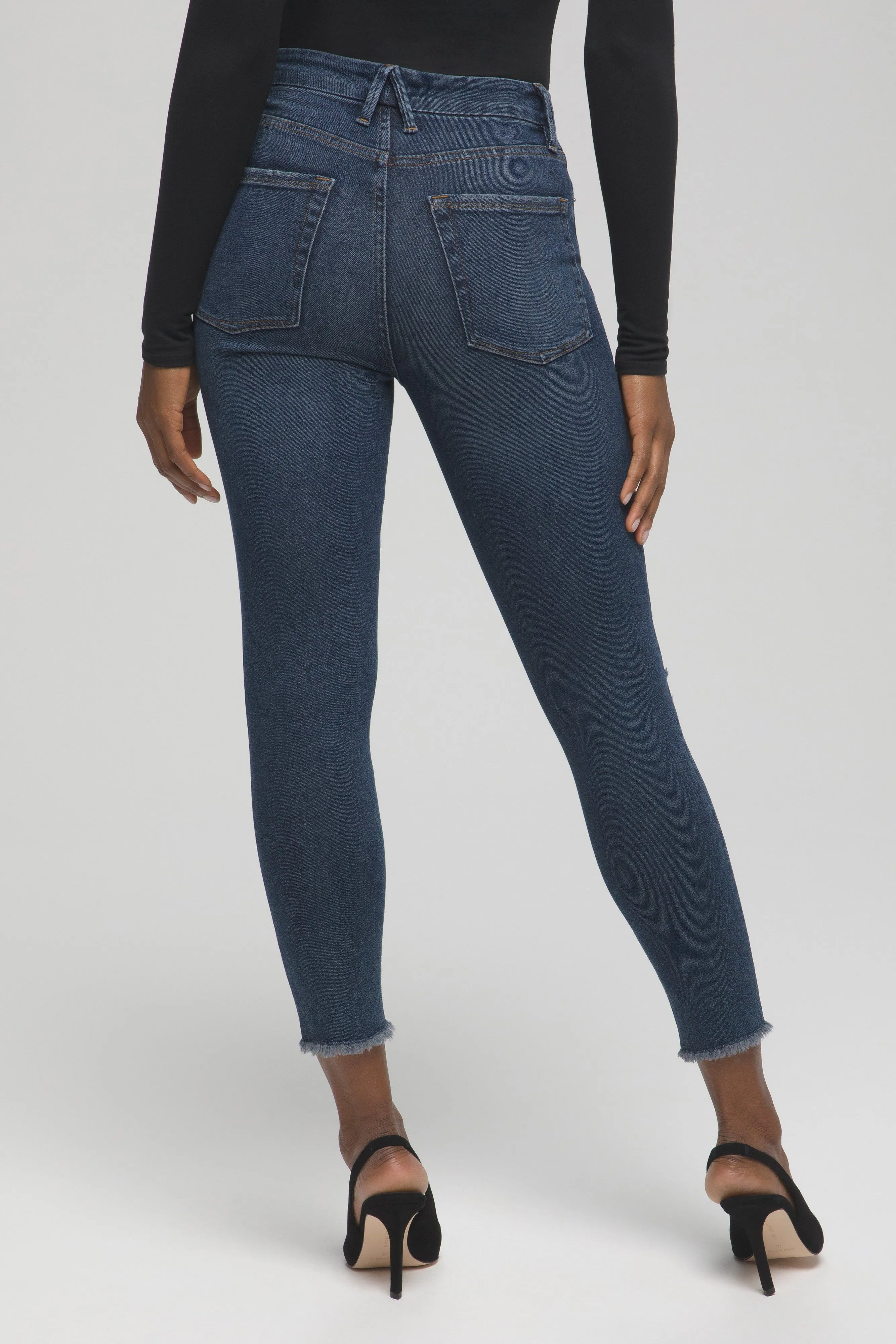 GOOD LEGS CROP FRAY HEM | BLUE521