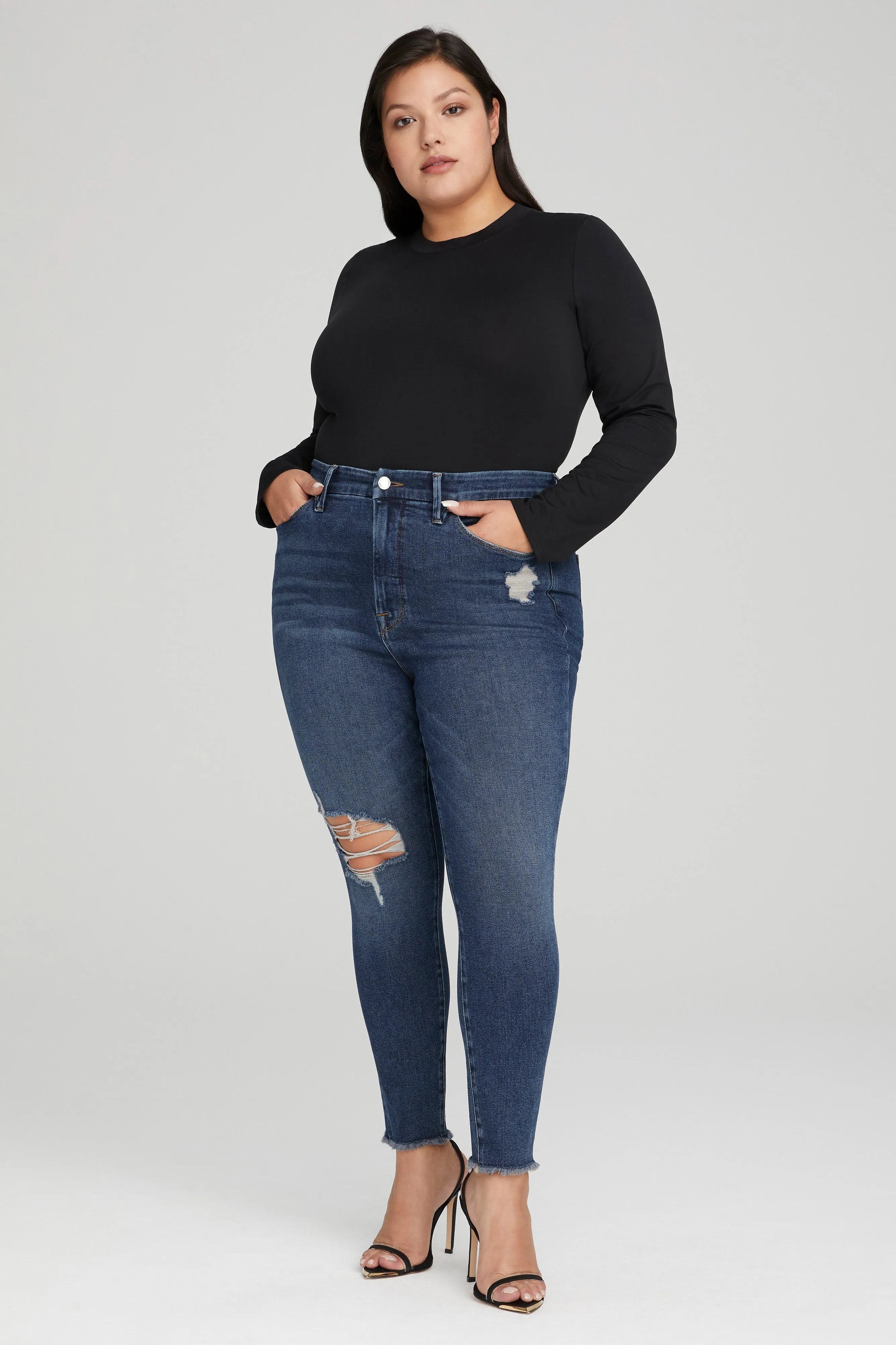 GOOD LEGS CROP FRAY HEM | BLUE521