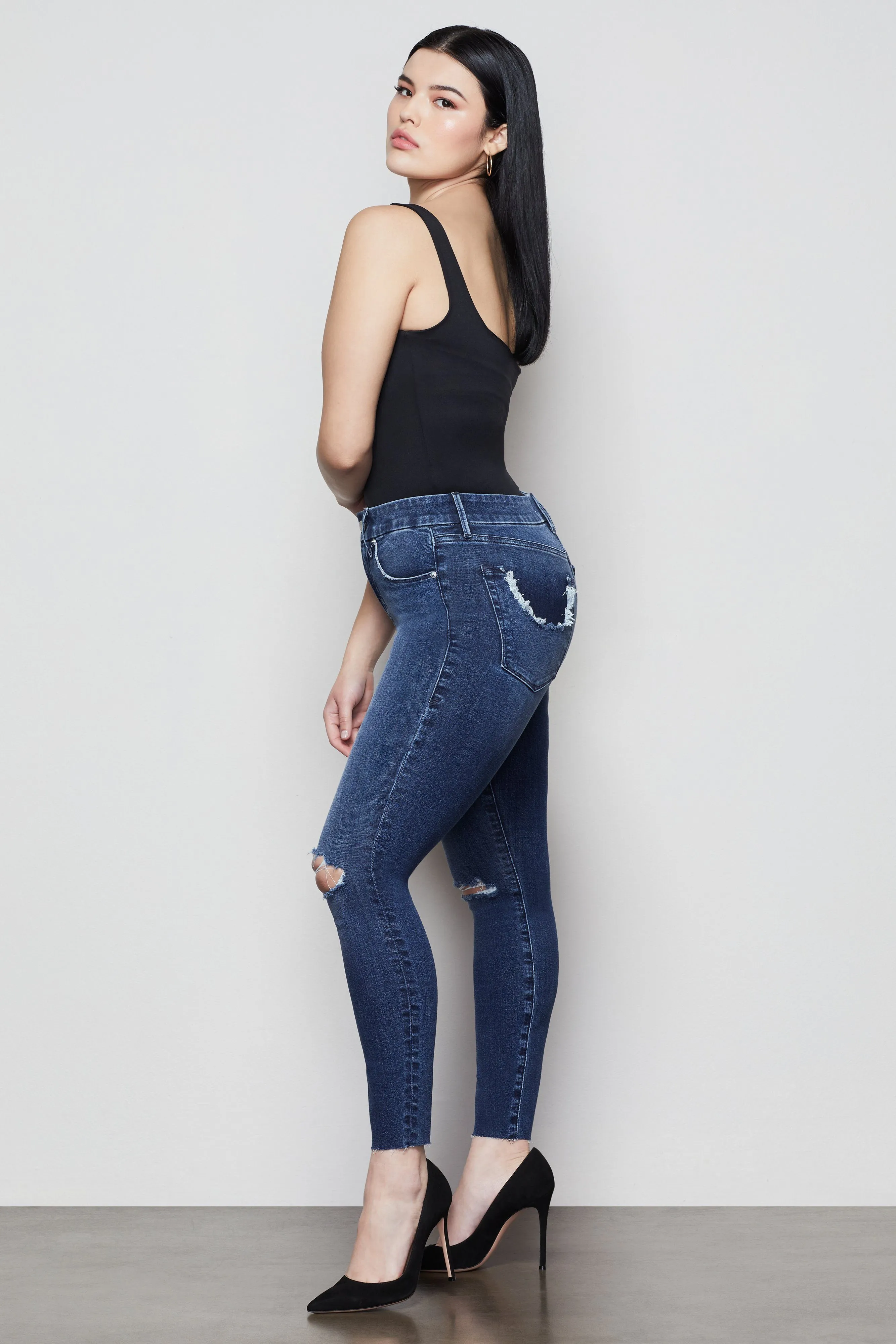 GOOD LEGS CROP RAW EDGE | BLUE432