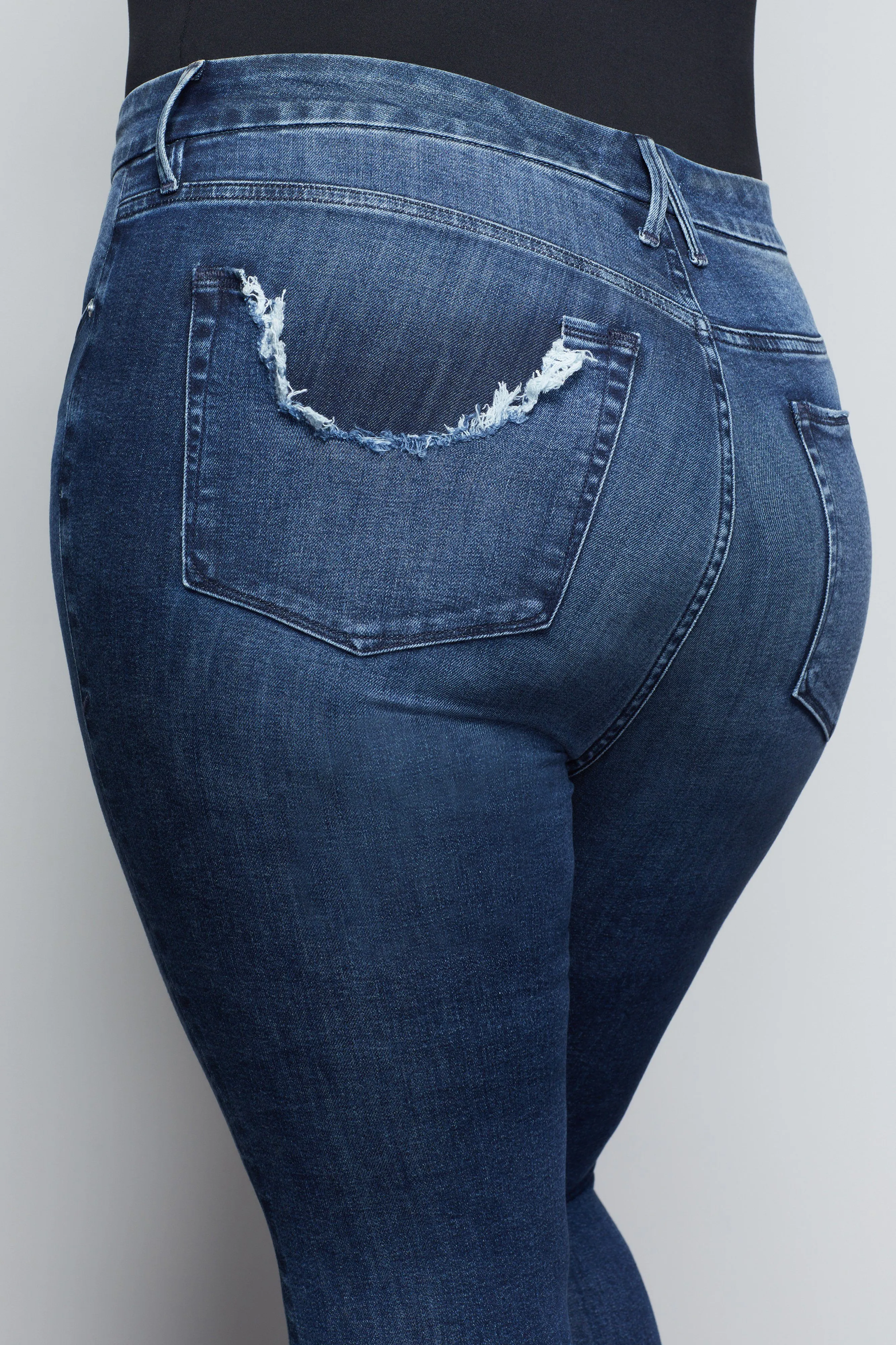 GOOD LEGS CROP RAW EDGE | BLUE432