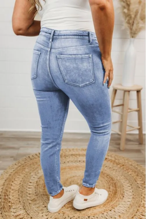 Plus Size High Rise Skinny Jeans