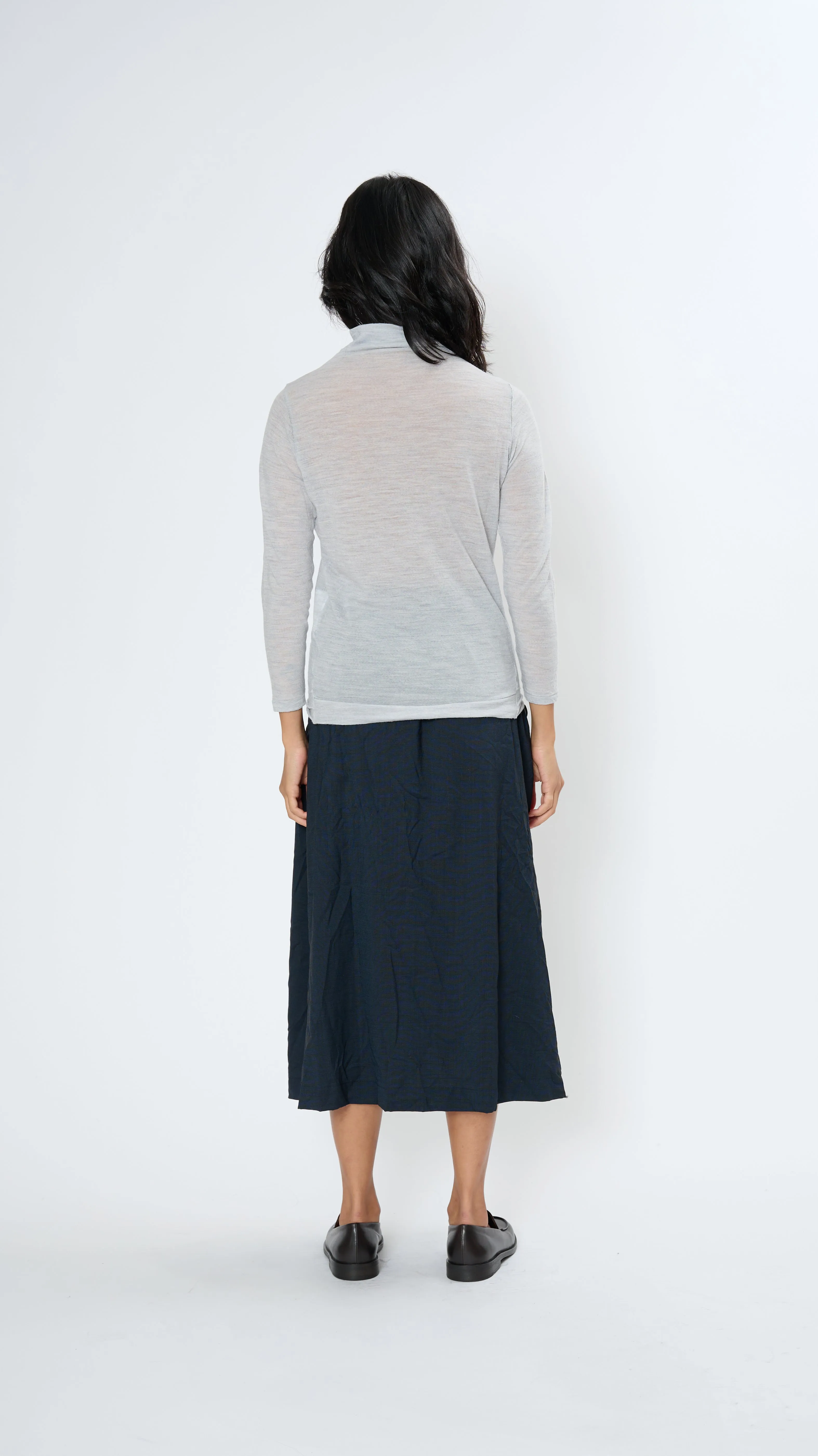 Wool Gauze Turtleneck Jersey Pullover in Heather Grey